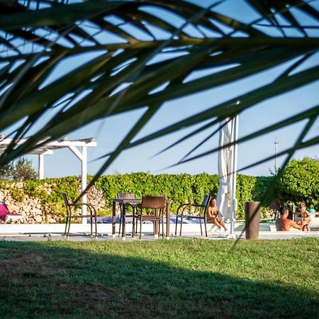 Tenuta Badessa Casalabate Buitenkant foto