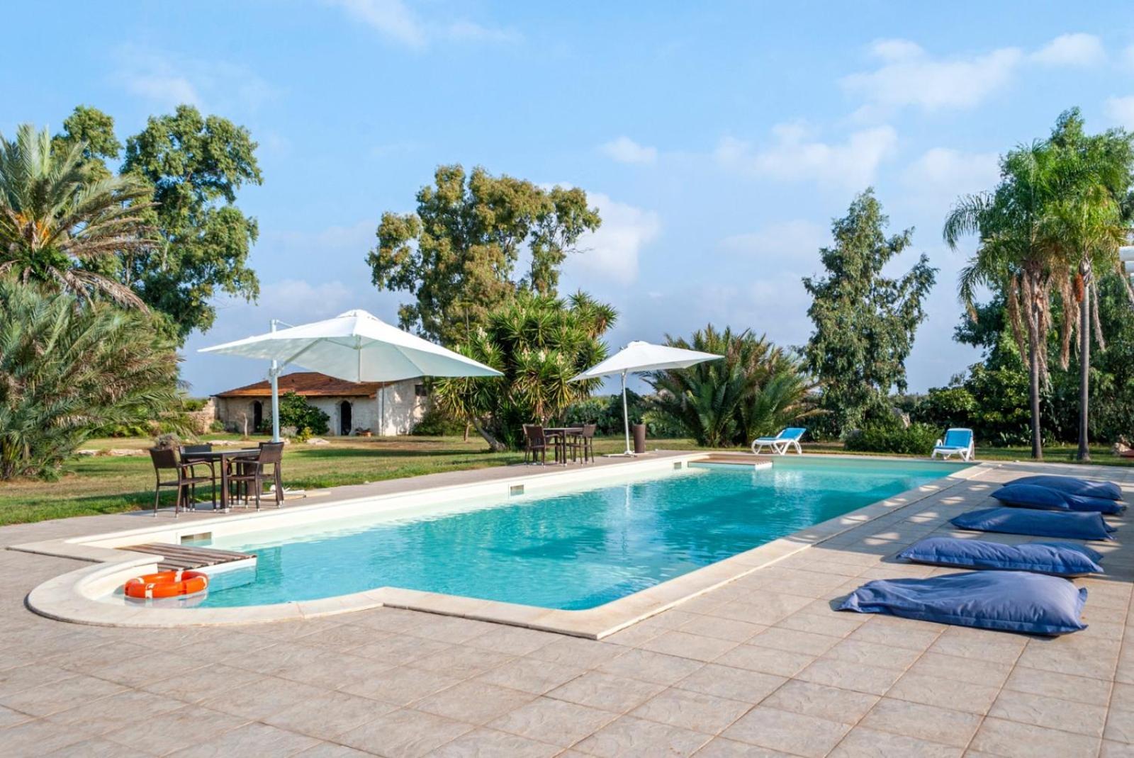 Tenuta Badessa Casalabate Buitenkant foto